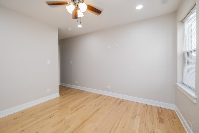 Photo - 6126 S Eberhart Ave