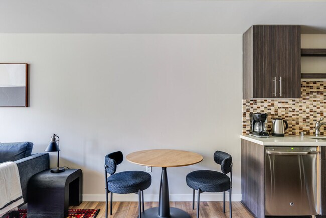 Photo - 101 Taylor Ave N Unidad SI ID4657A
