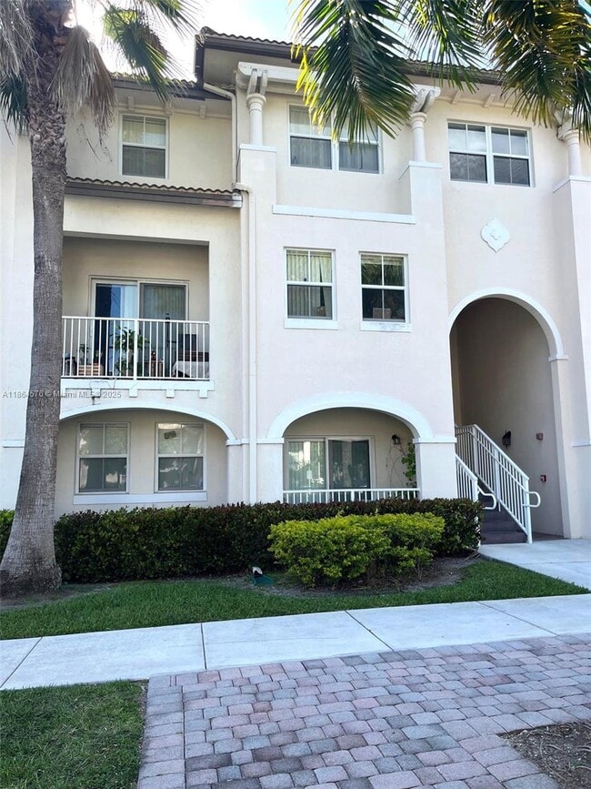 Building Photo - 11601 NW 89th St Unit 204 Rental