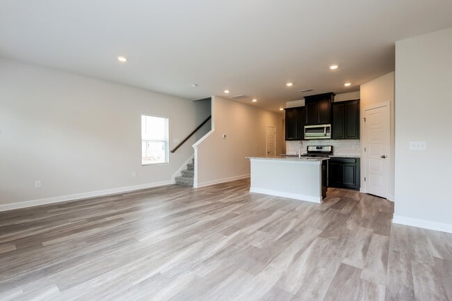 Photo - 226 Telford Dr