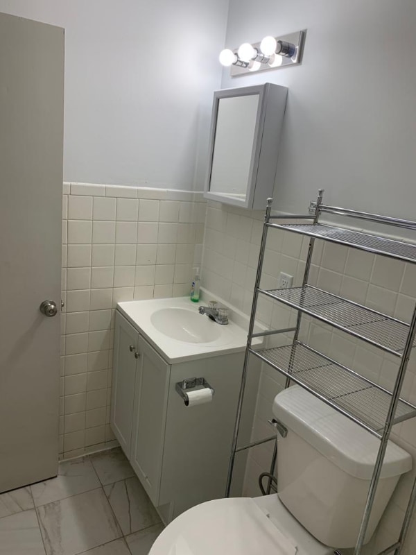 Photo - 1017 N Schuyler Ave Unidad 4