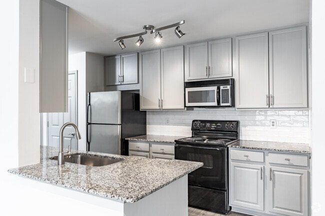 2BR, 2BA - 1204SF (B2R3 - Sullivan)