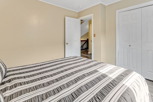 Photo - 1226 Van Voorhis Rd