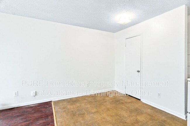 Photo - 8017 1st Ave S