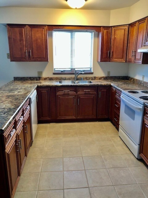 Photo - 4600 S Packard Ave Unit 4606