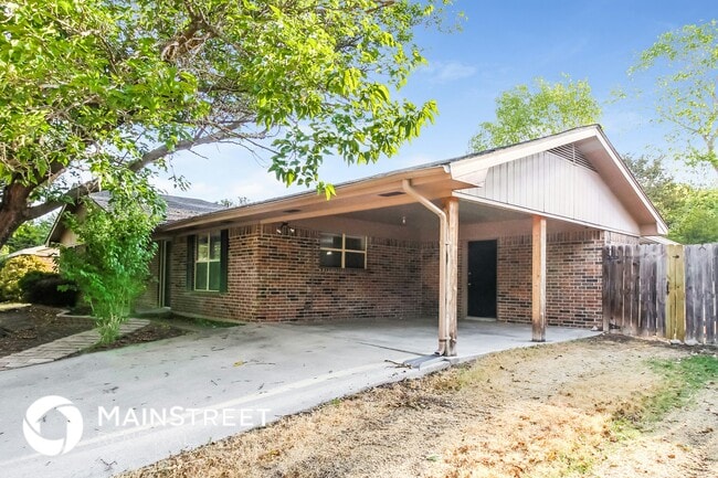 Photo - 1000 N Chico St Casa