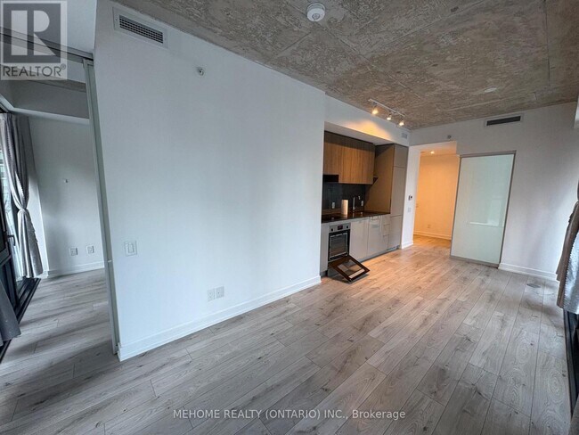 Photo - 161 Roehampton Ave Unité 621