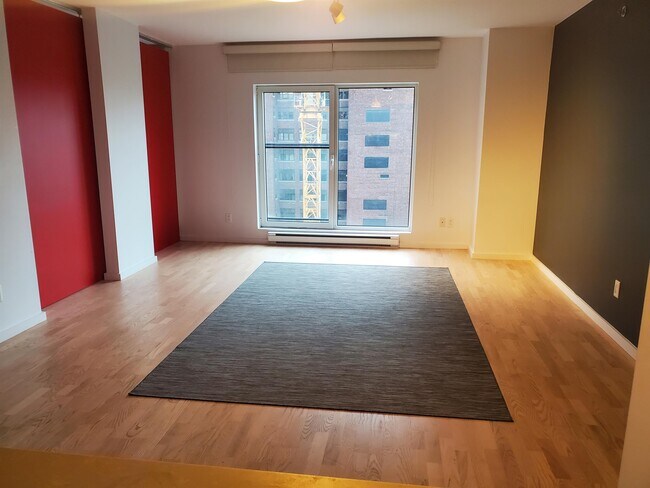 Photo - 350 Bd de Maisonneuve