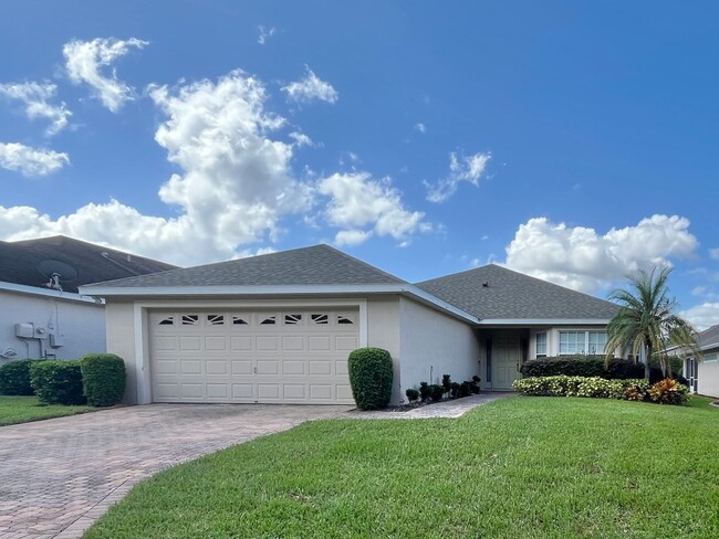 Osprey Pointe - Community Pool - Osprey Pointe - Community Pool Casa