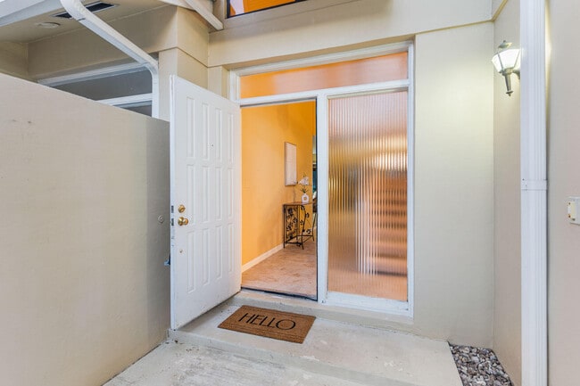 Photo - 229 Old Meadow Way