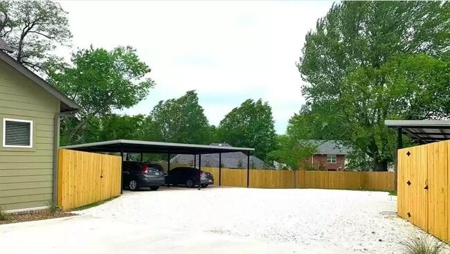 Photo - New construction in the heart of East Fayetteville!