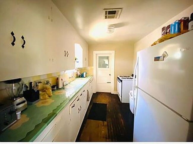 Photo - Modern Comfort in the Heart of Tempe