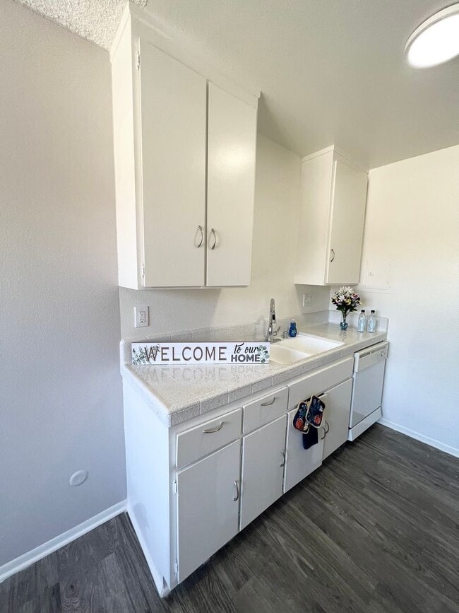 Ocean Breeze Apartments