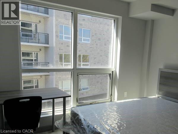 Photo - 275 Larch St Unité G415