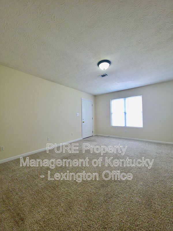 Photo - 168 Grinder Ct