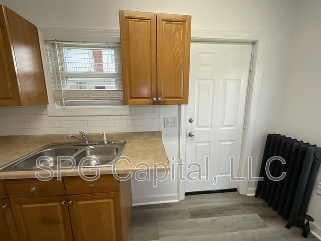 Photo - 213 Jefferson Ave