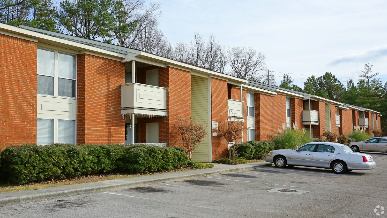 Pearl at Sun Valley Apartments Center Point, AL
