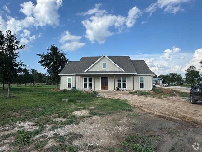 Building Photo - 1353 Red Town Rd Rental