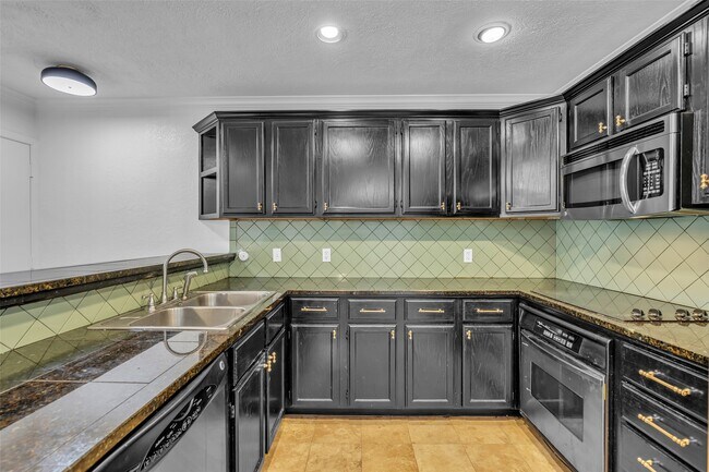 Photo - 2800 Jeanetta St Unit 610