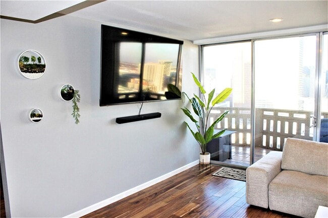 Photo - 2016 Main St Condo Unit 2501