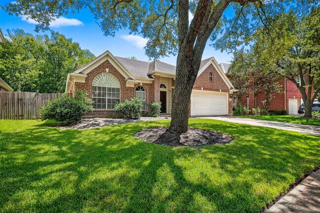 Photo - 815 Fairpark Ln