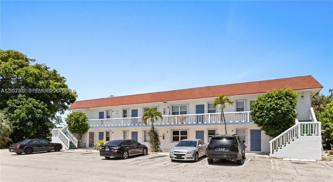 609 NE 6th St Unidad C