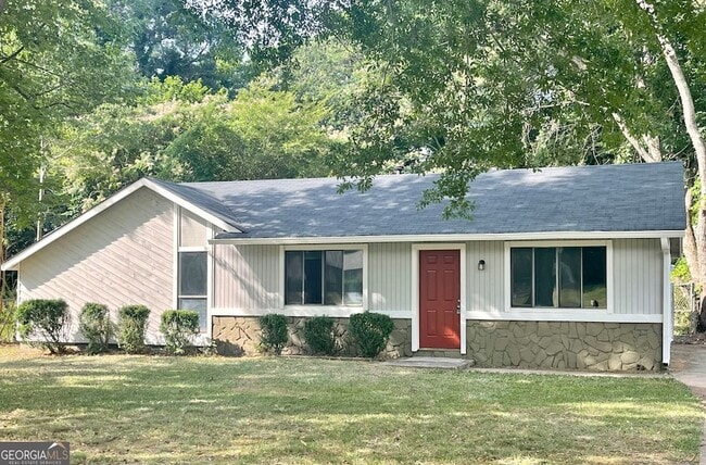Building Photo - 8759 Embrey Dr