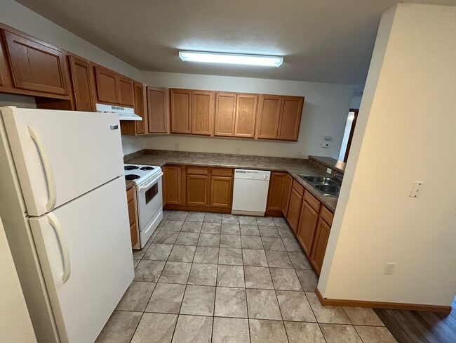Photo - Cleora Apartments LLC