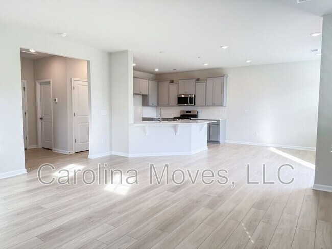 Photo - 19 Fennec Dr