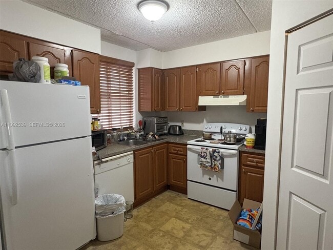 Photo - 6155 NW 186th St Unit 207