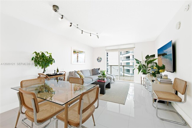 Photo - 2101 Brickell Ave Unit 1909