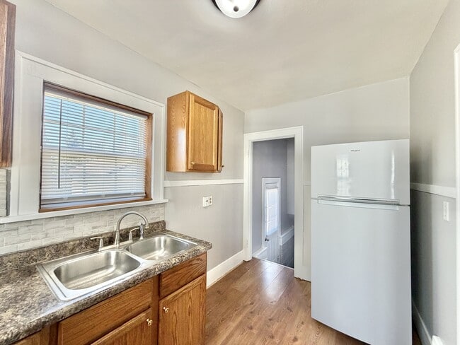 Photo - 1212 Center Ave