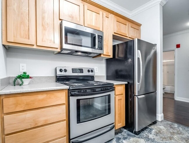 Photo - Upgraded 1BR Condo with Balcony & In-Unit Laundry in Downtown Gilroy Unidad 260