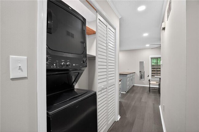 Photo - 105 Glen Acres Ct