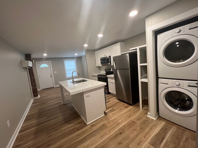 Photo - Church N 532/534 Unit 534 Church N