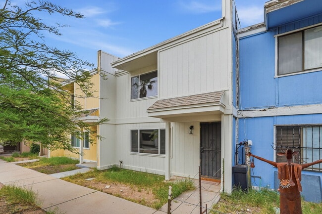 5846 S Del Moral Blvd Unit 5846 S Del Moral Blvd