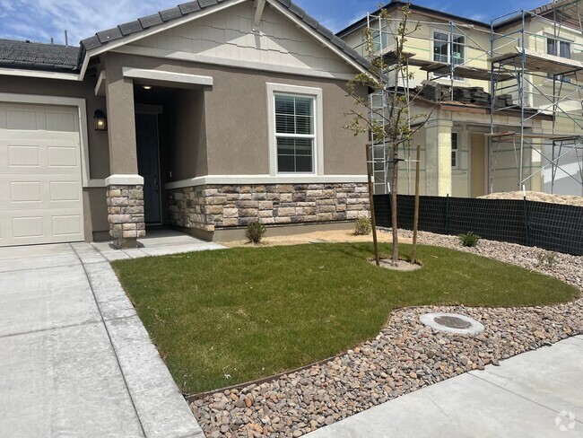 Building Photo - Newer home in Kiley Ranch Area