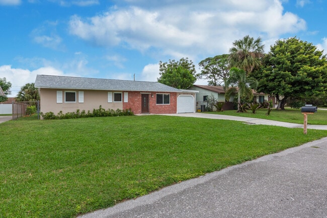 Photo - 4317 Applecrest Dr