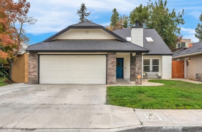 Photo - 3656 W Harvard Ave