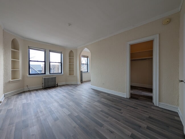 Building Photo - 4831 N Damen Ave Unit #4829-412