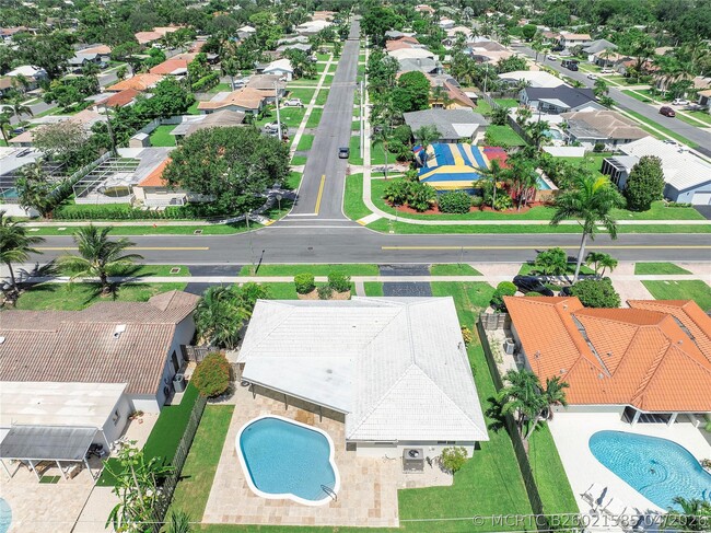 Photo - 400 SW 9th Ave