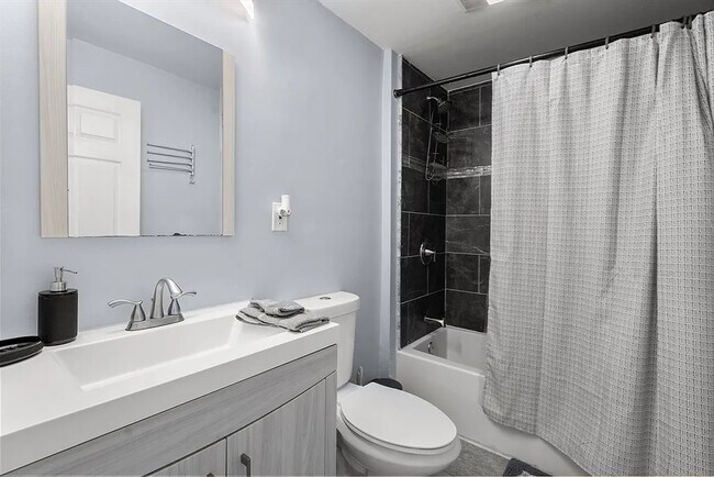 Photo - 51 Wallingford Rd