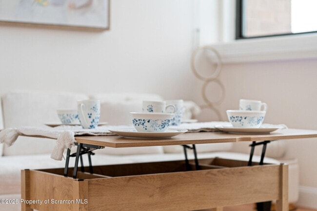 Photo - 220 Linden St