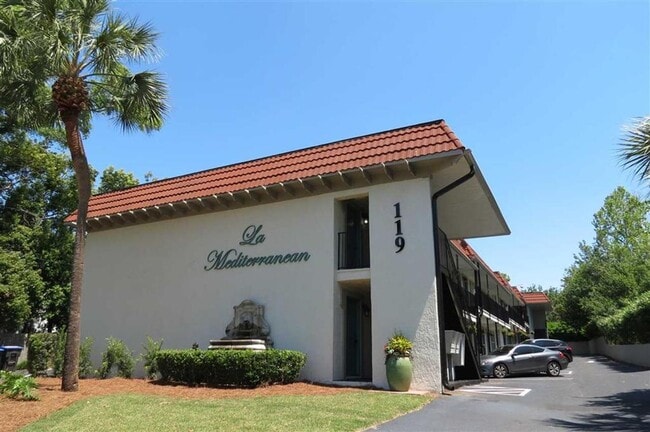 Building Photo - La Mediterranean Apartments