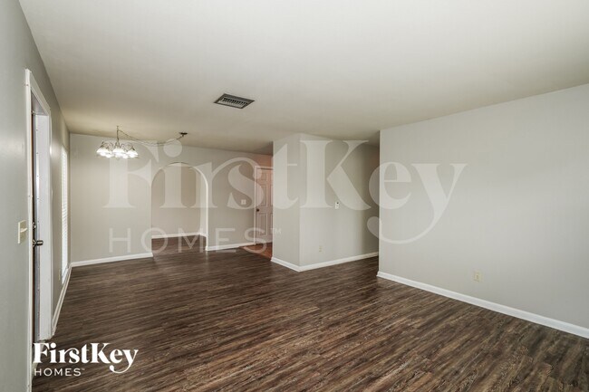 Photo - 6807 S Cortez Ave