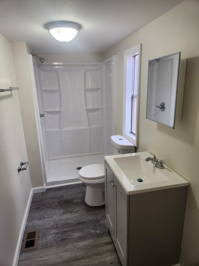 Photo - 743 Three Bridges Estates Cir