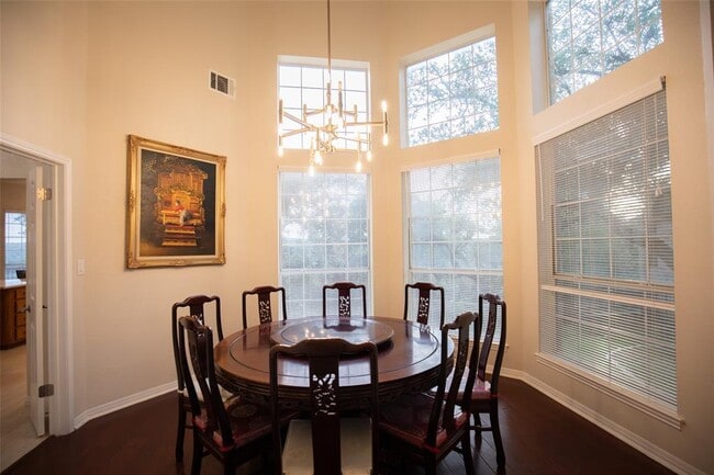 Photo - 9920 Spicewood Mesa