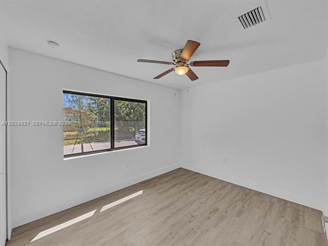 Photo - 1804 SW 99th Terrace