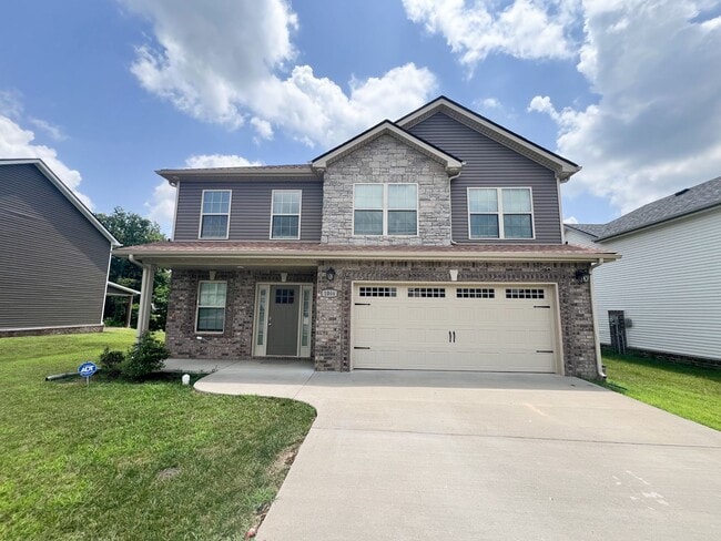 5 Bedroom 2 1/2 Bathroom Home - 5 Bedroom 2 1/2 Bathroom Home