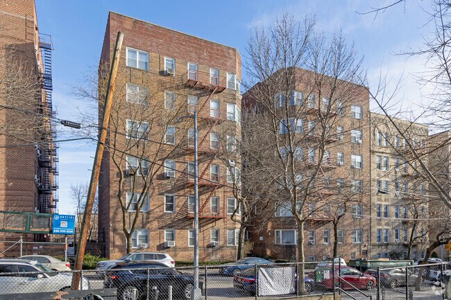 Photo - 3810 Greystone Ave